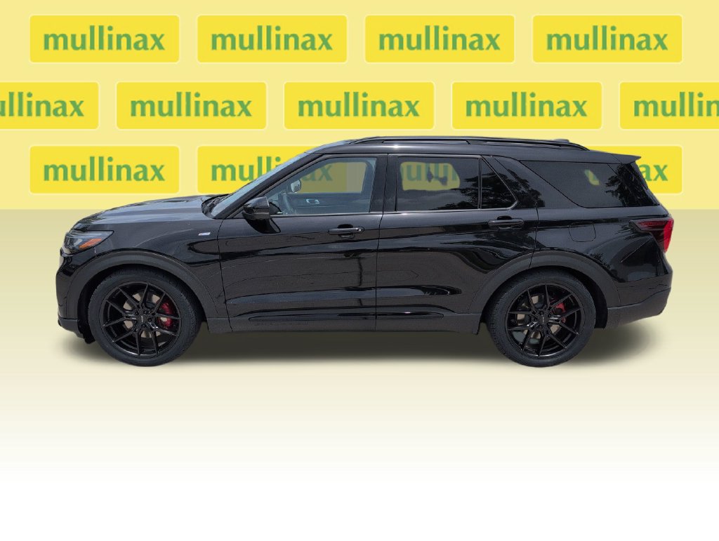 New 2026 Ford Explorer ST-Line w/ ST-Line Street Pack RWD image 12