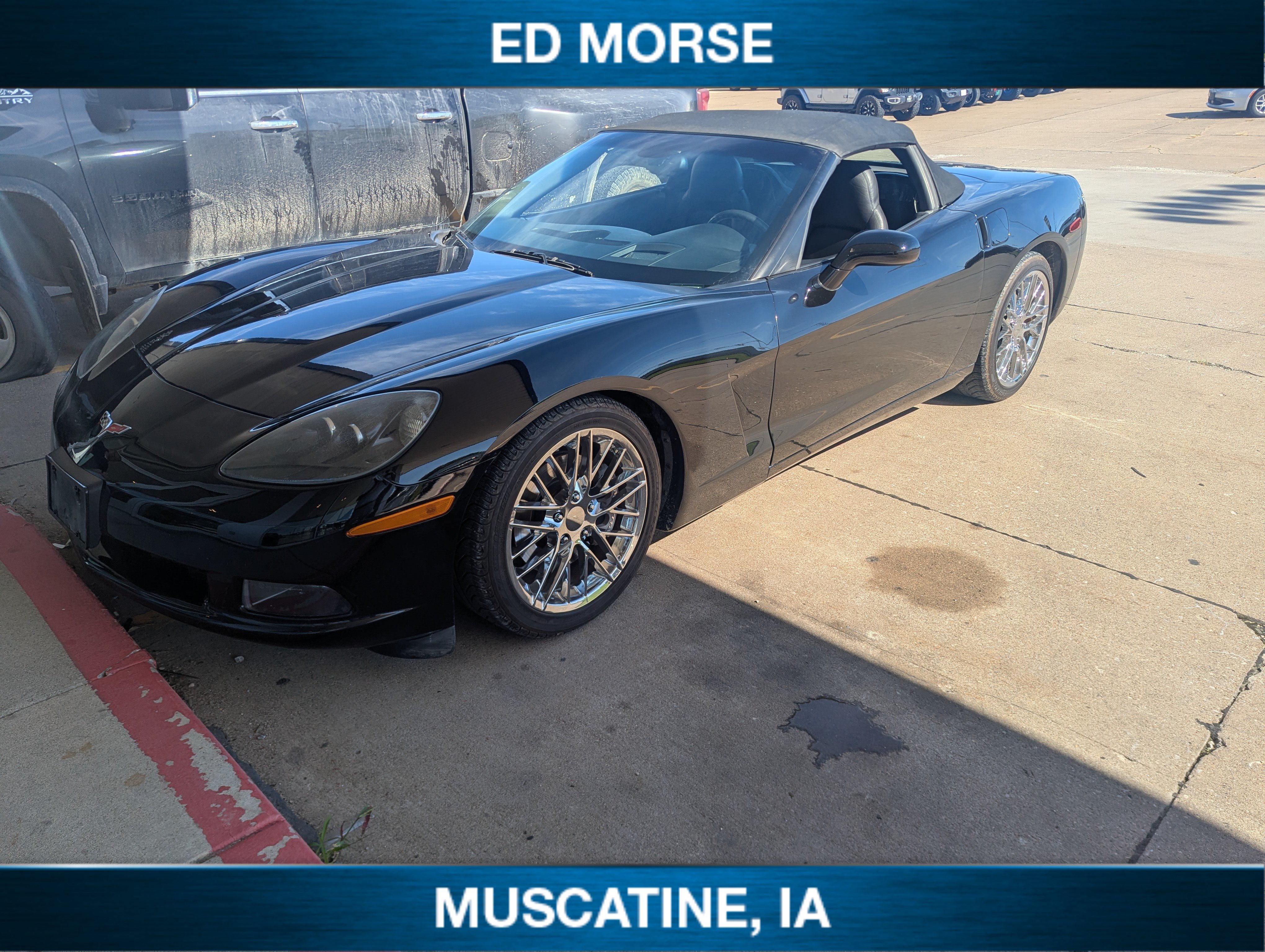 Used 2005 Chevrolet Corvette Convertible w/ Preferred Equipment Group RWD image 1