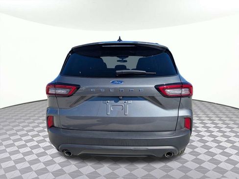 Used 2025 Ford Escape ST-Line image 9