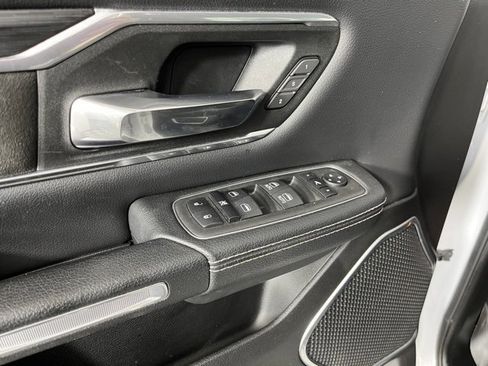 Used 2023 RAM 1500 Laramie image 16
