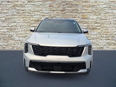 Certified 2026 Kia Sorento S w/ S Panoramic Sunroof Package FWD image 3