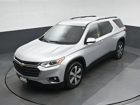 Used 2019 Chevrolet Traverse LT w/ LT Premium Package AWD/4WD image 69