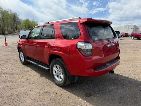 Used 2020 Toyota 4Runner SR5 Premium w/ Moonroof Package image 3