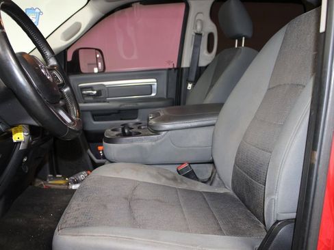 Used 2017 RAM 1500 Big Horn RWD image 17