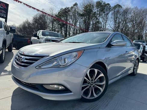 Used 2014 Hyundai Sonata SE w/ Premium Package 04 FWD image 3