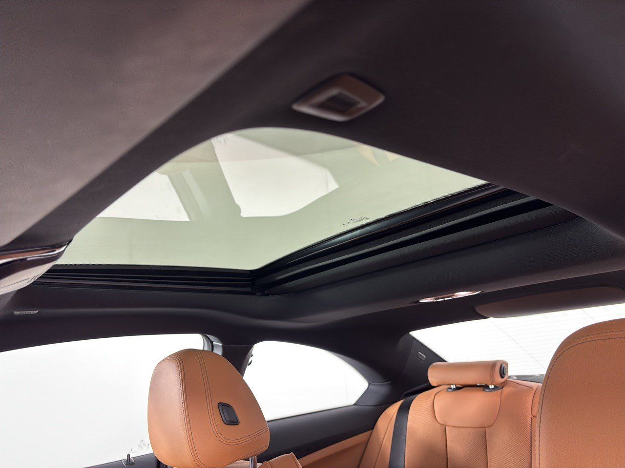 Certified 2024 BMW 230i Coupe w/ Convenience Package RWD image 27