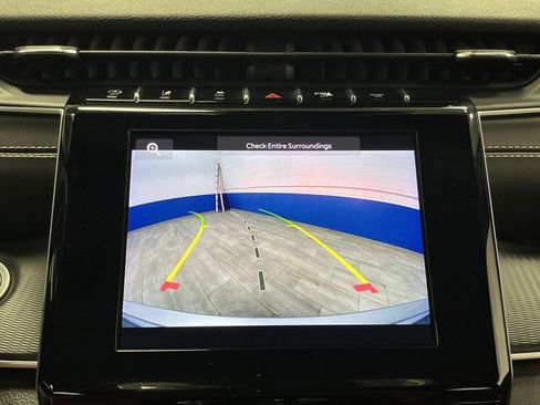 Used 2023 Jeep Grand Cherokee Altitude image 10