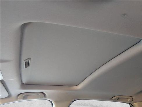 Used 2018 Honda CR-V EX-L image 13