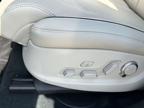 New 2026 Genesis GV80 3.5T Advanced AWD/4WD image 18