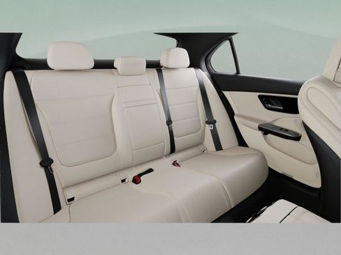 Certified 2025 Mercedes-Benz C 300 4MATIC Sedan image 42