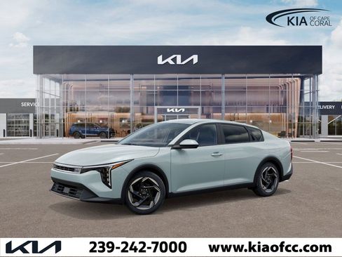 New 2025 Kia K4 EX image 3