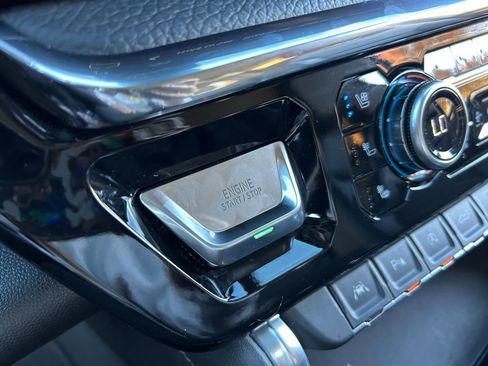 Used 2024 GMC Sierra 1500 Denali w/ Technology Package image 36