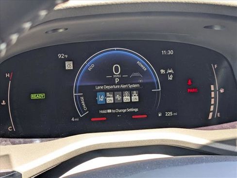 Used 2025 Toyota Camry SE image 10