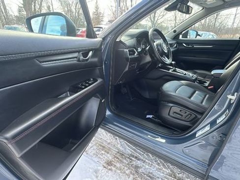 Used 2025 MAZDA CX-5 Carbon Edition image 28