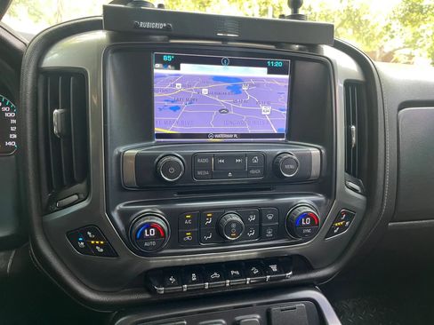Used 2019 Chevrolet Silverado 2500 LTZ w/ Duramax Plus Package AWD/4WD image 20