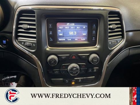 Used 2014 Jeep Grand Cherokee Limited image 23