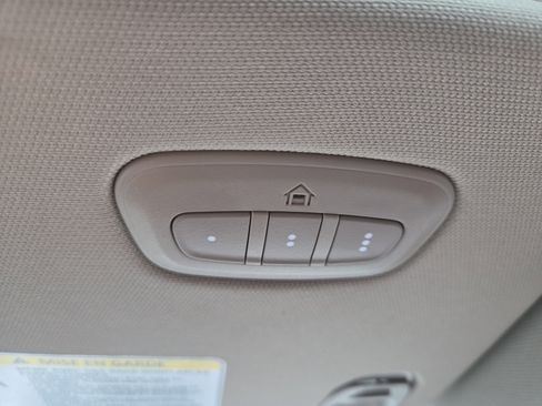 Certified 2025 RAM 1500 Limited image 19