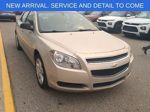Used 2010 Chevrolet Malibu LS FWD image 9