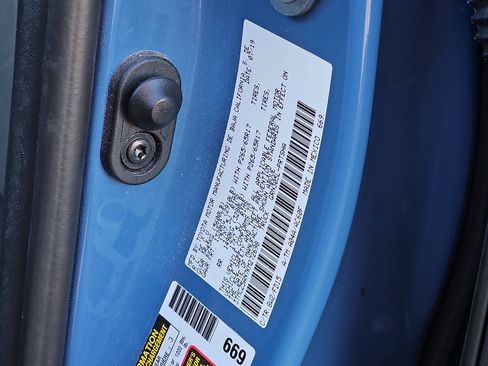 Used 2019 Toyota Tacoma TRD Sport image 26