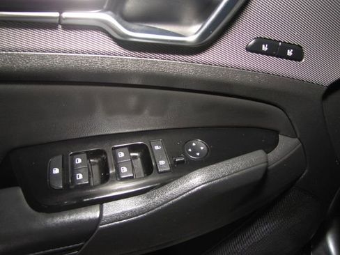 Used 2024 Kia Sportage SX FWD image 12