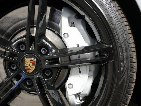 Used 2023 Porsche Taycan 4S image 46