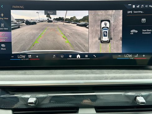 New 2026 BMW X5 xDrive50e w/ Climate Comfort Package AWD/4WD image 33