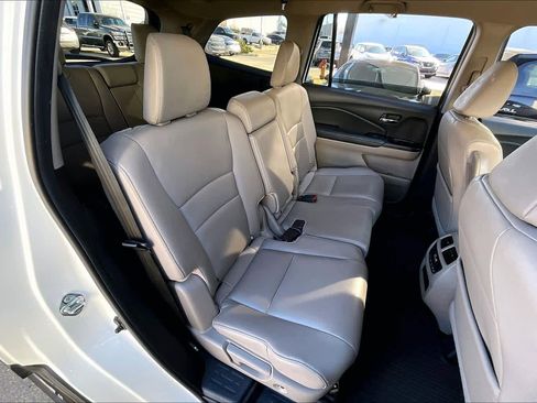 Used 2017 Honda Pilot EX-L image 18