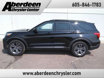 Used 2023 Ford Explorer XLT w/ XLT Sport Appearance Package