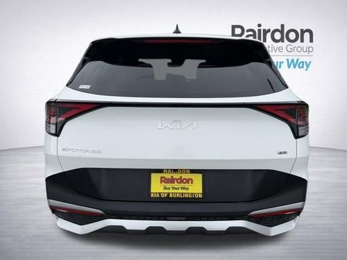 Certified 2023 Kia Sportage LX AWD/4WD image 6