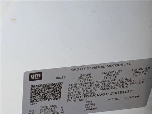 Used 2023 Chevrolet Traverse Premier image 24