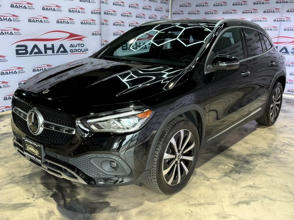 Used 2023 Mercedes-Benz GLA 250 4MATIC w/ Premium Package image 54