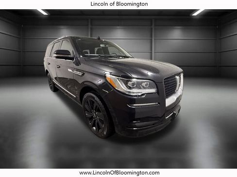 Certified 2023 Lincoln Navigator Reserve image 10