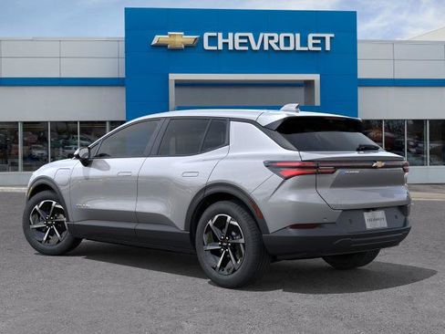 New 2026 Chevrolet Equinox EV LT FWD image 27
