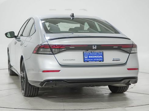 Certified 2025 Honda Accord Sport image 9