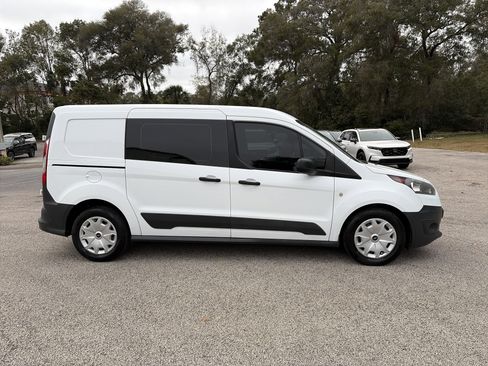 Used 2017 Ford Transit Connect XL image 6
