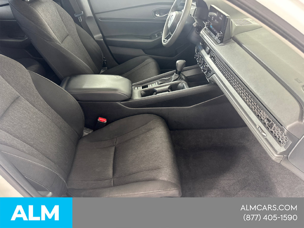 Used 2023 Honda Accord EX image 16