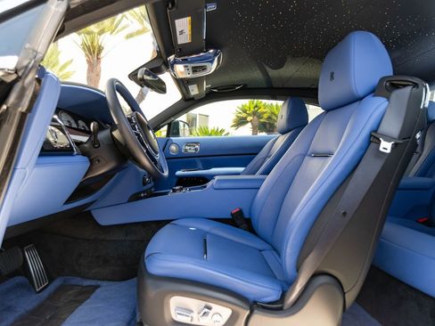 Used 2020 Rolls-Royce Wraith RWD image 24
