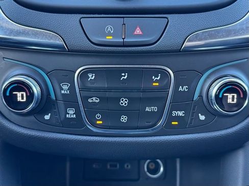 Certified 2024 Chevrolet Equinox LT image 11