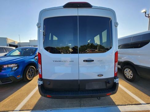 Used 2024 Ford Transit 350 XLT RWD image 5