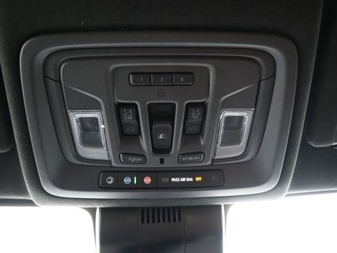 Used 2024 GMC Sierra 1500 Denali Ultimate image 20