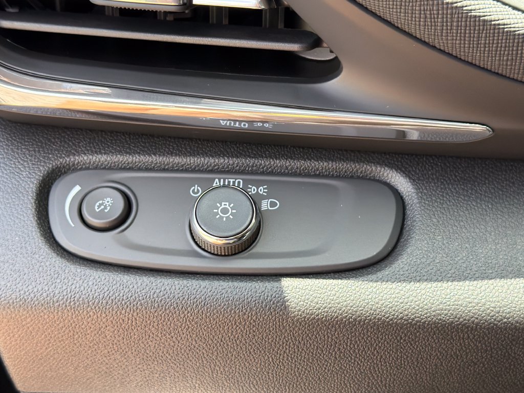 New 2026 Buick Envista Preferred w/ Convenience I Package FWD image 11