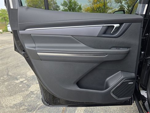 New 2026 Buick Enclave Sport Touring w/ Power Package image 23