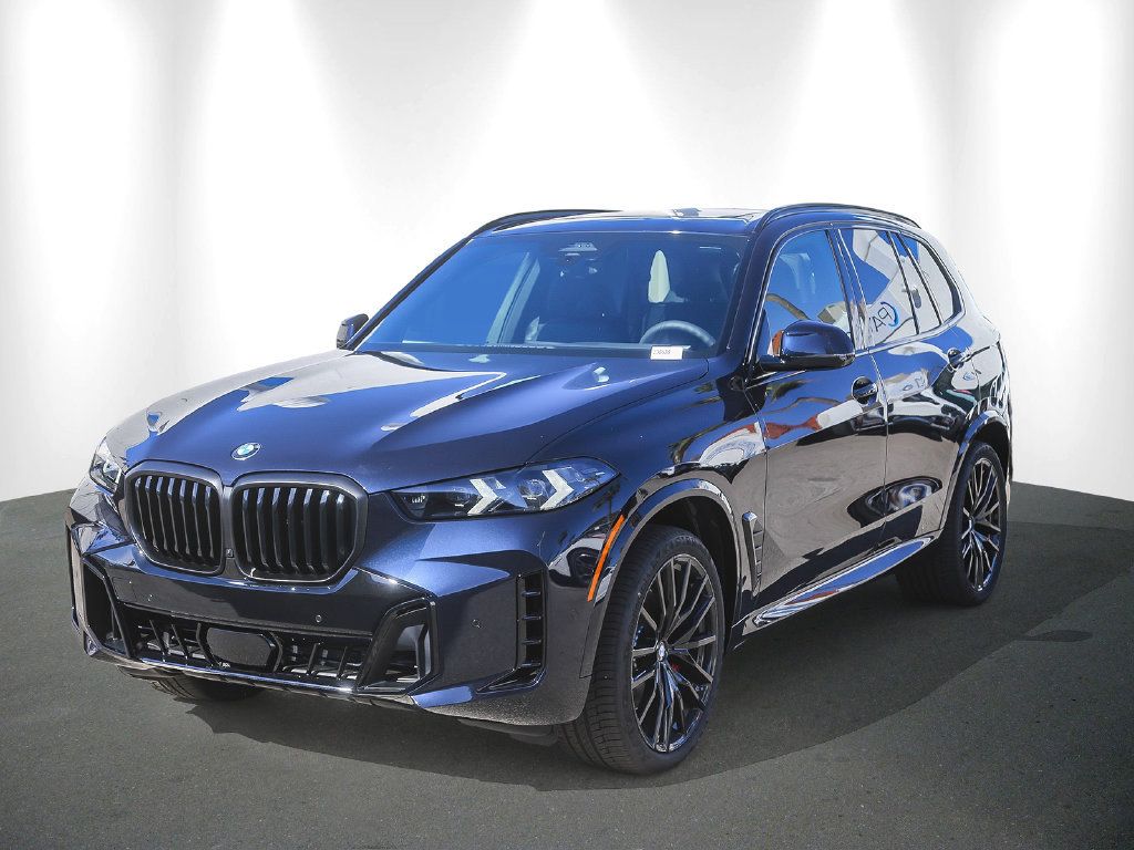 Used 2026 BMW X5 sDrive40i w/ M Sport Package RWD image 3