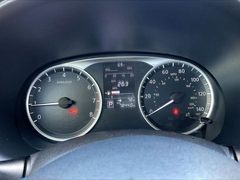 Used 2020 Nissan Kicks S FWD image 12