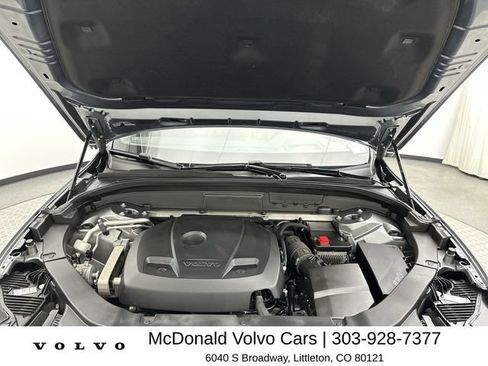 Used 2018 Volvo XC60 T6 Momentum w/ Advanced Package AWD/4WD image 26