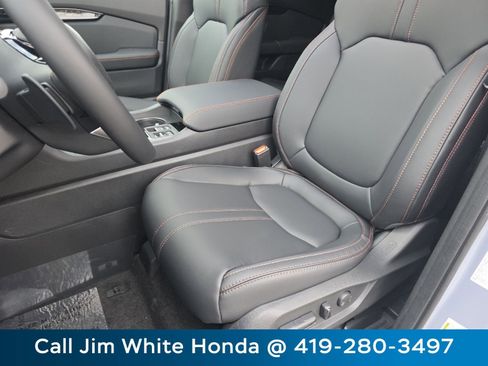 New 2025 Honda Pilot TrailSport image 21