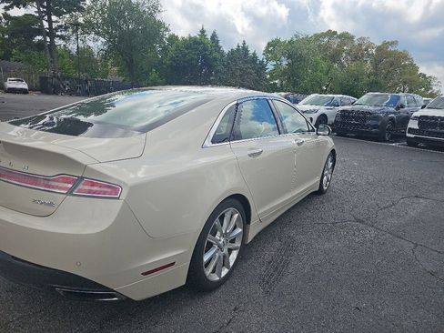 Used 2016 Lincoln MKZ AWD w/ Equipment Group 300A Reserve image 5