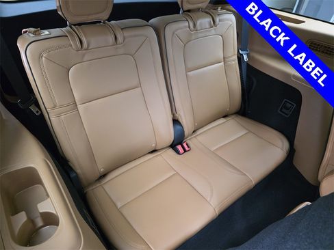 Used 2025 Lincoln Aviator Black Label w/ Jet Appearance Package image 30