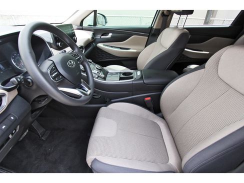 Used 2023 Hyundai Santa Fe SE FWD image 9