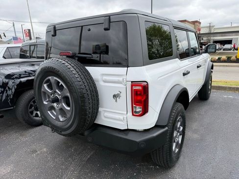 Used 2024 Ford Bronco Big Bend image 4